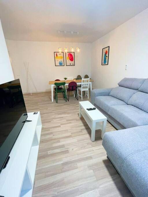Modern Apartment In Malaga - Rosas Exterior photo